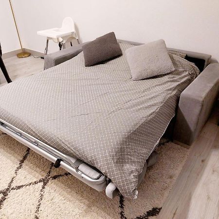 Cosy Home 2, 2 Chambres, 6 Personnes, 3 Min Gare, Parking แซร์ฌี ภายนอก รูปภาพ